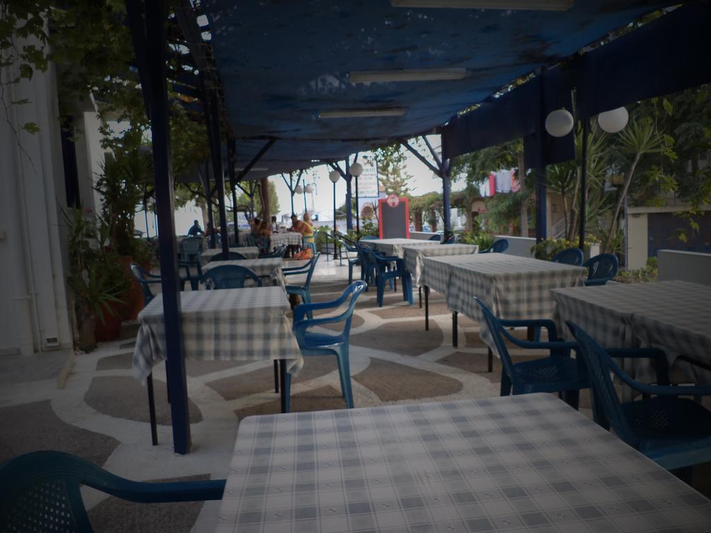 To Kamari Daire Paralia Agias Foteinis Dış mekan fotoğraf